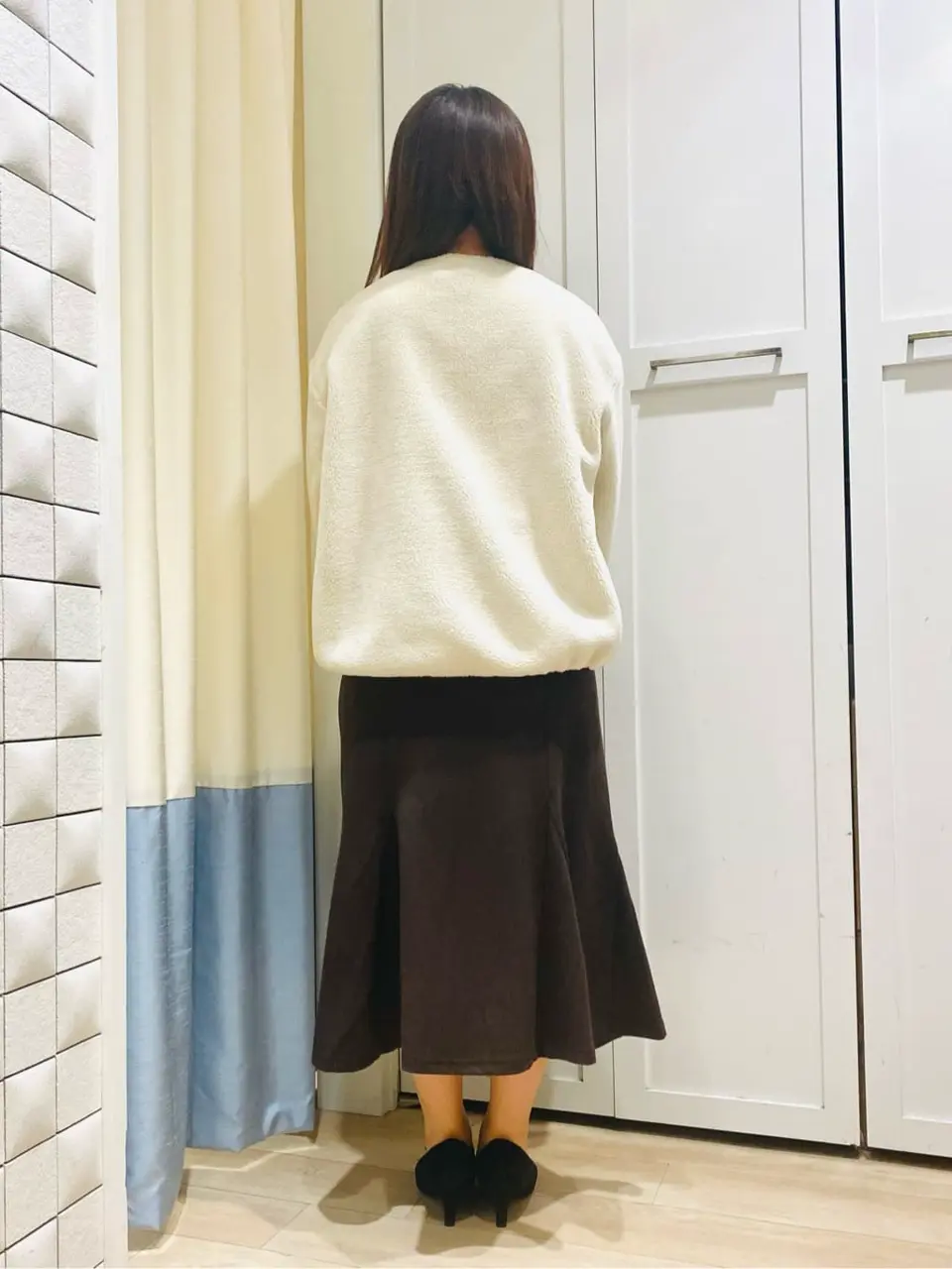 ANY SIS スタッフ コーディネート画像