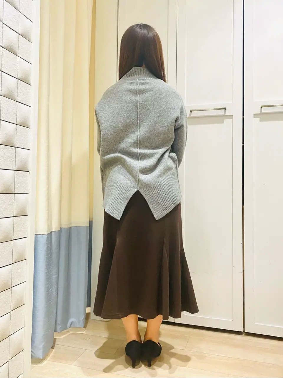 ANY SIS スタッフ コーディネート画像