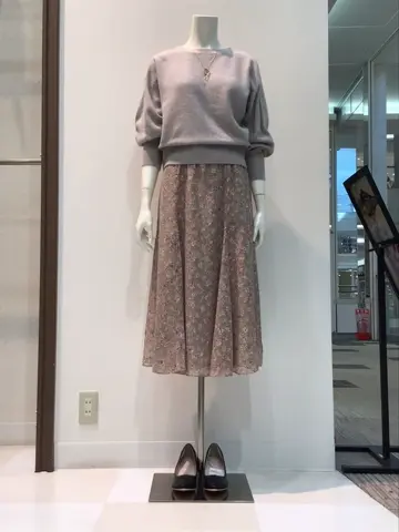 ANY SIS 布川 コーディネート画像