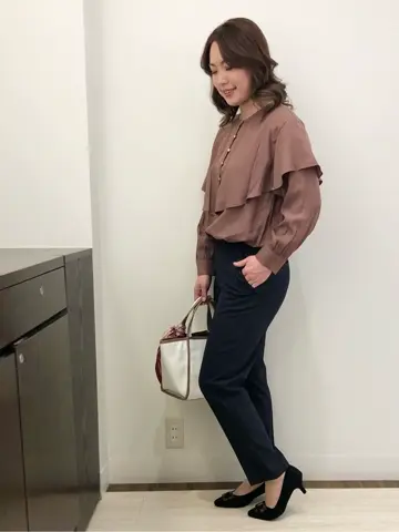 ANY SIS スタッフ コーディネート画像