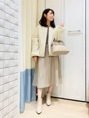 ANY SIS スタッフ コーディネート画像