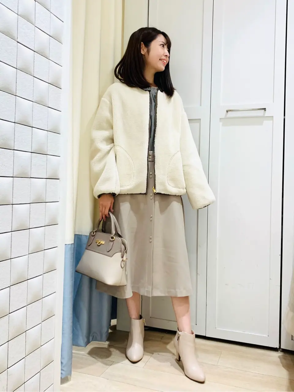 ANY SIS スタッフ コーディネート画像