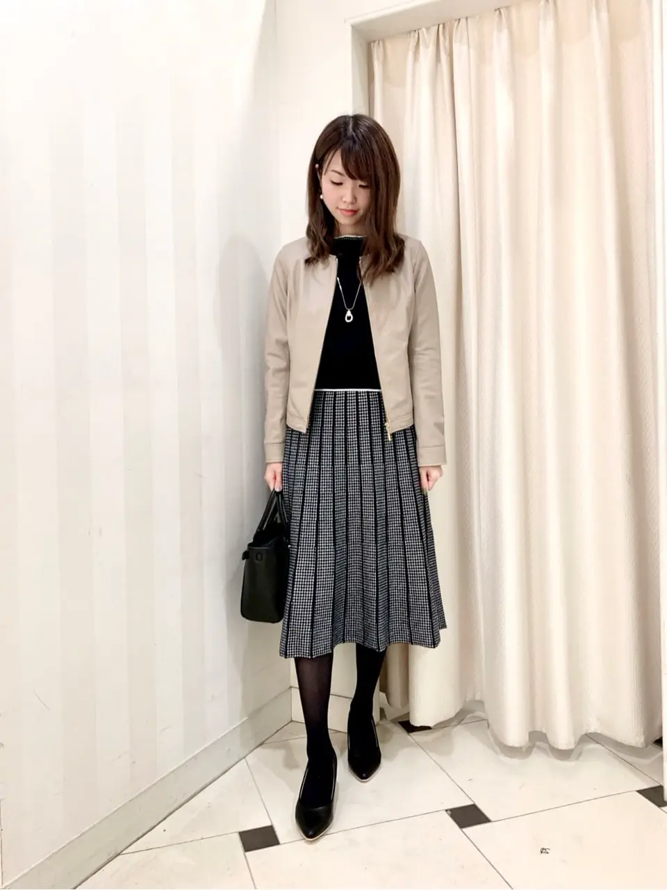 ANY SIS 金井 コーディネート画像