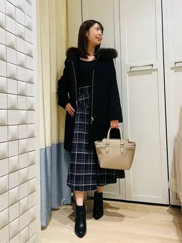 ANY SIS スタッフ コーディネート画像