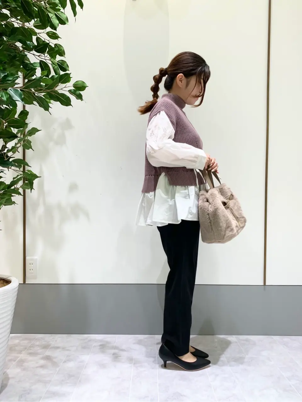 ANY SIS スタッフ コーディネート画像