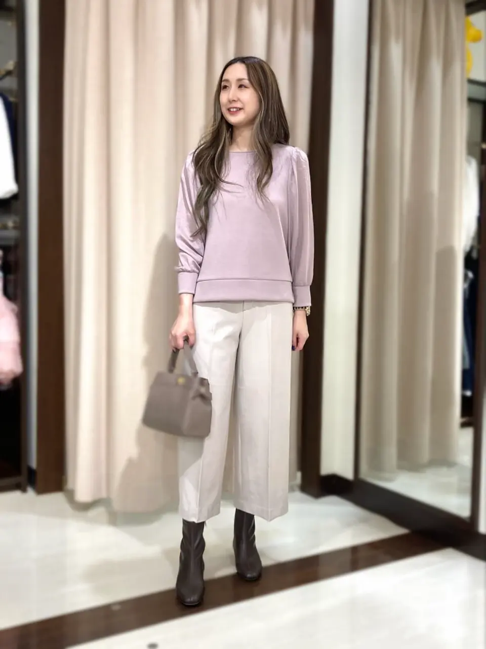 ANY SIS STAFF コーディネート画像