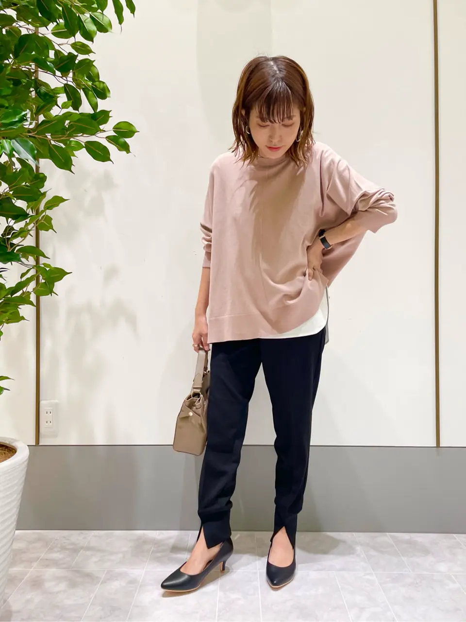 ANY SIS スタッフ コーディネート画像