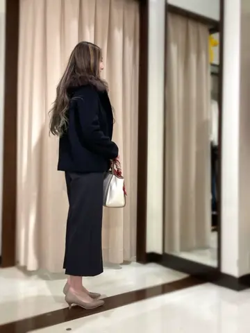 ANY SIS STAFF コーディネート画像