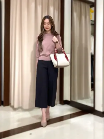 ANY SIS STAFF コーディネート画像