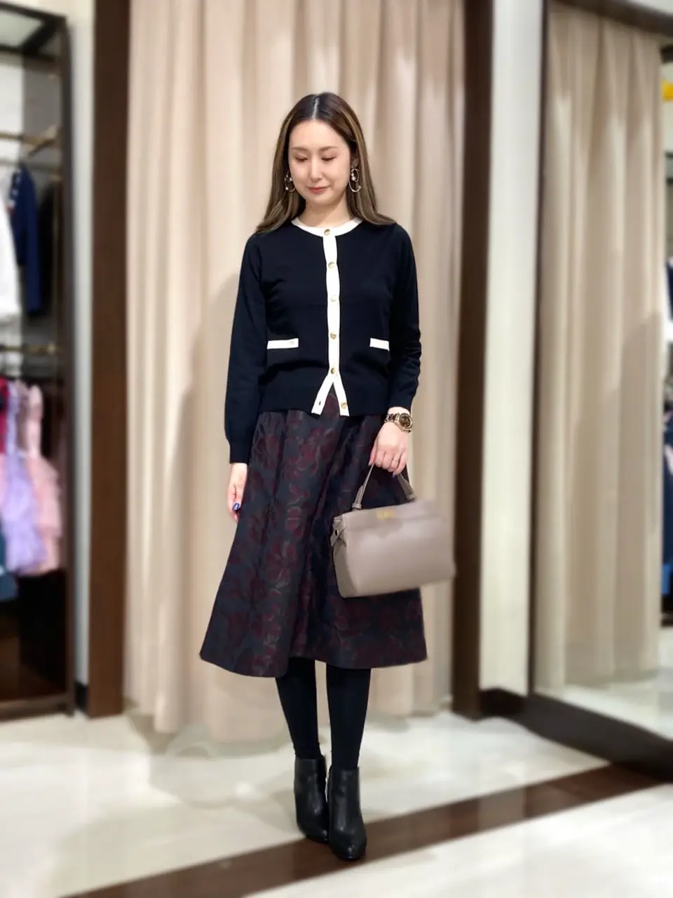 ANY SIS STAFF コーディネート画像