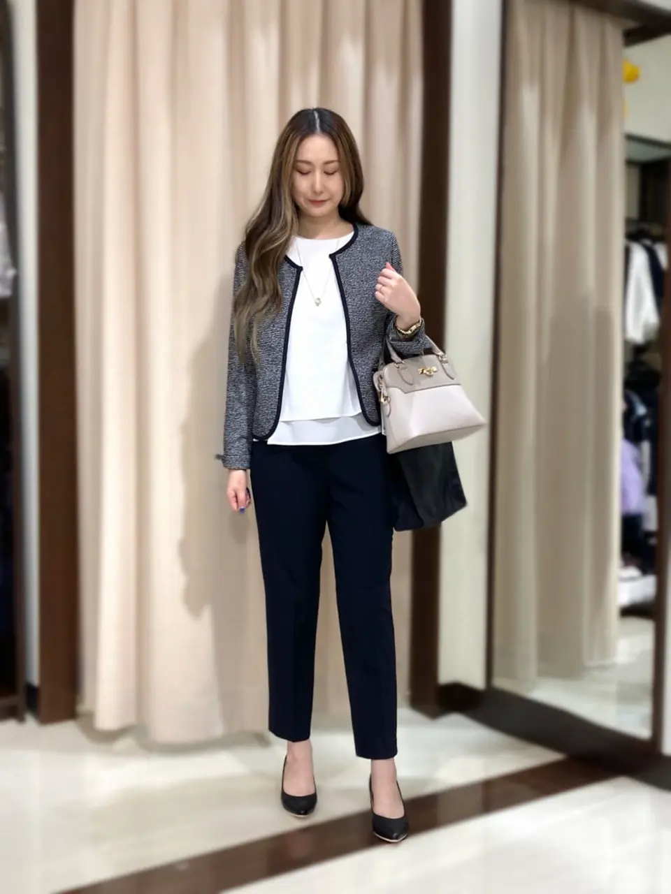 ANY SIS STAFF コーディネート画像