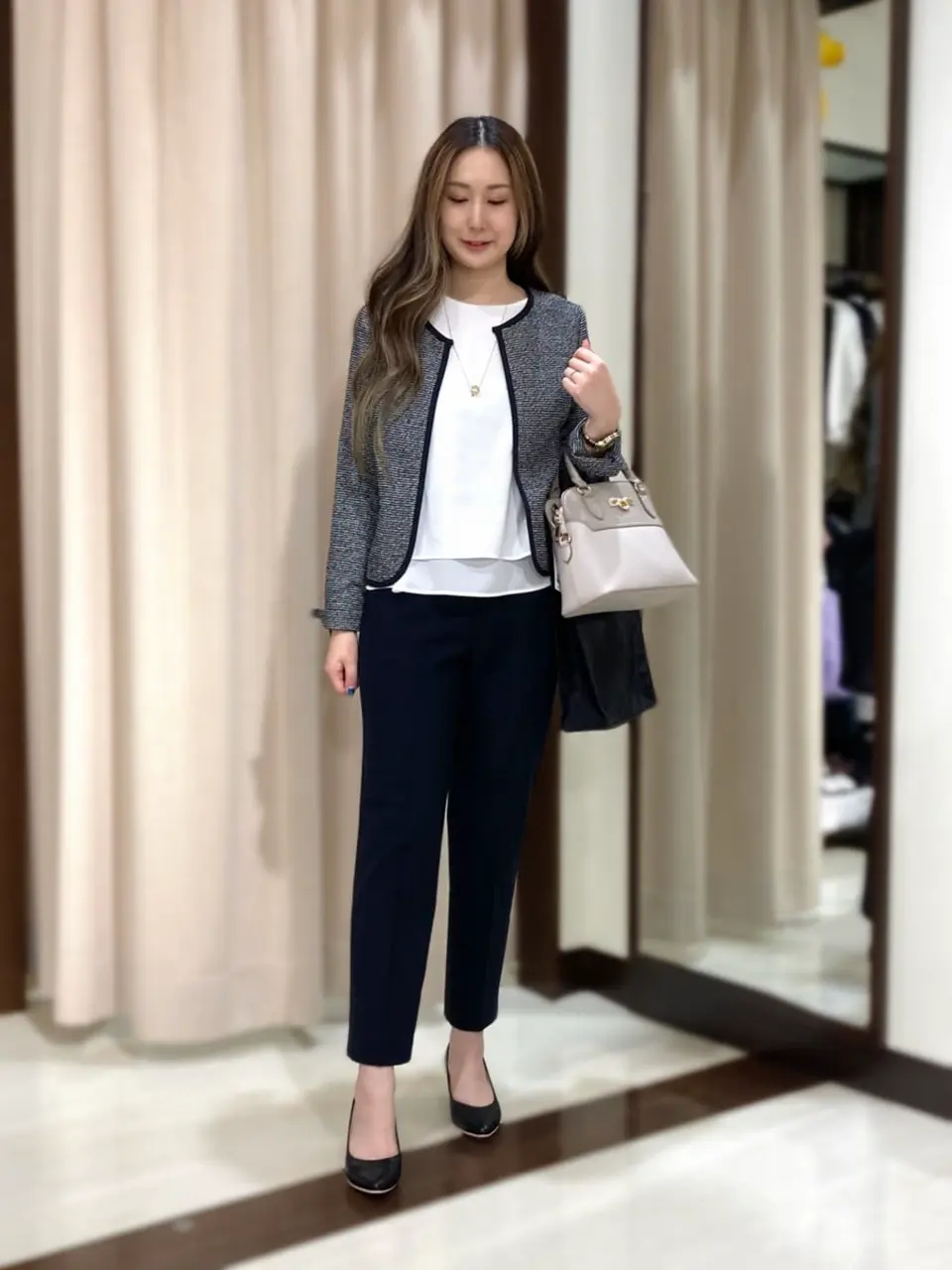 ANY SIS STAFF コーディネート画像