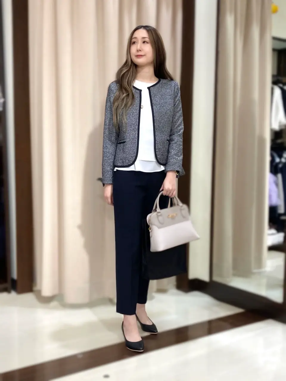 ANY SIS STAFF コーディネート画像