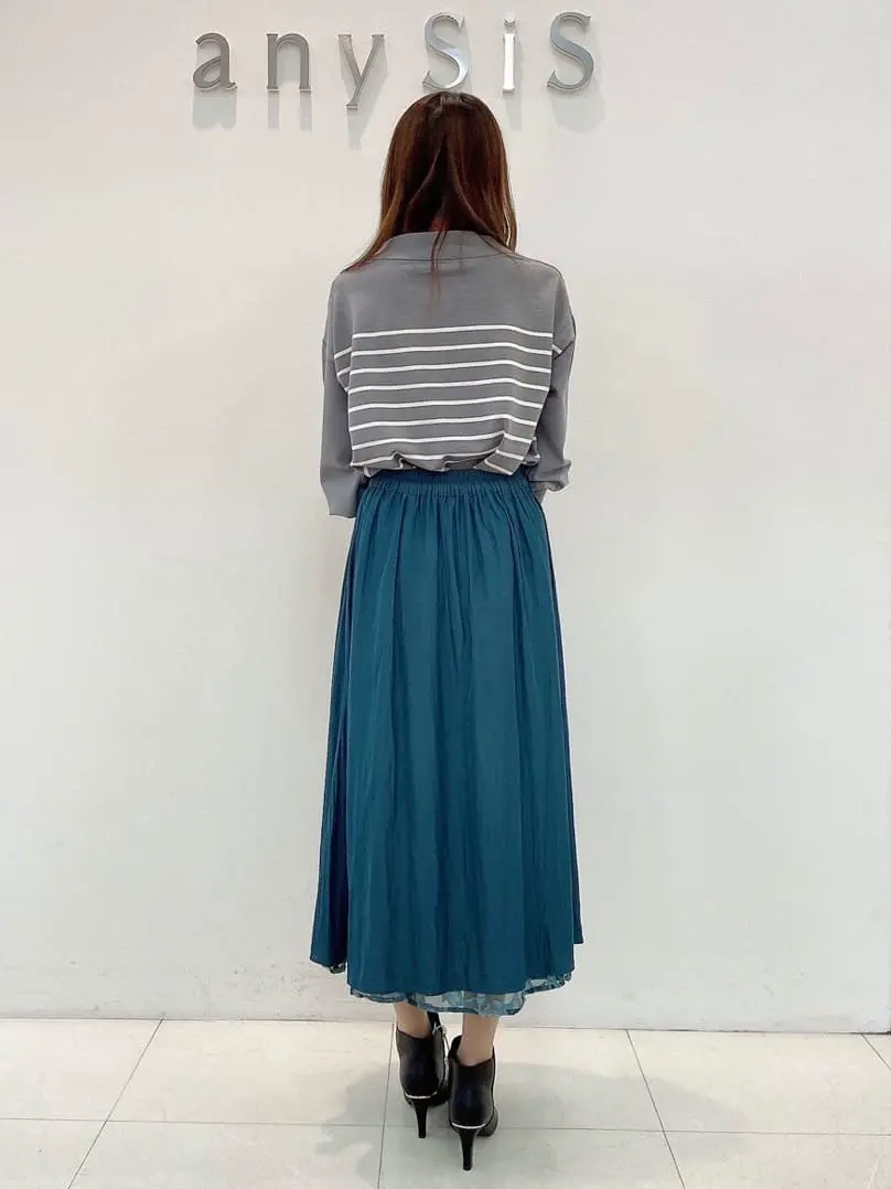 ANY SIS スタッフ コーディネート画像