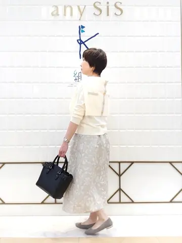 ANY SIS 井上 コーディネート画像