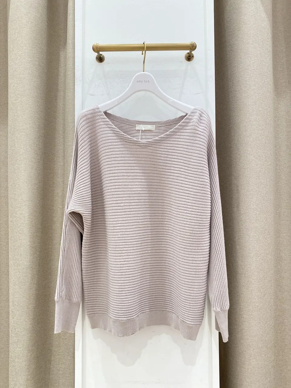 ANY SIS 瀬野 コーディネート画像