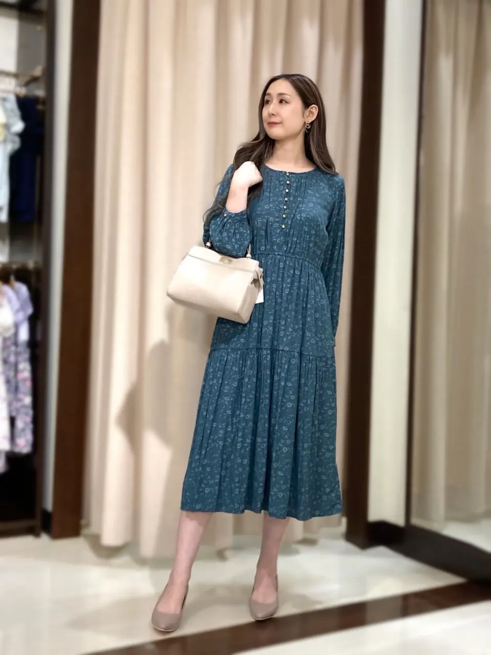 ANY SIS STAFF コーディネート画像