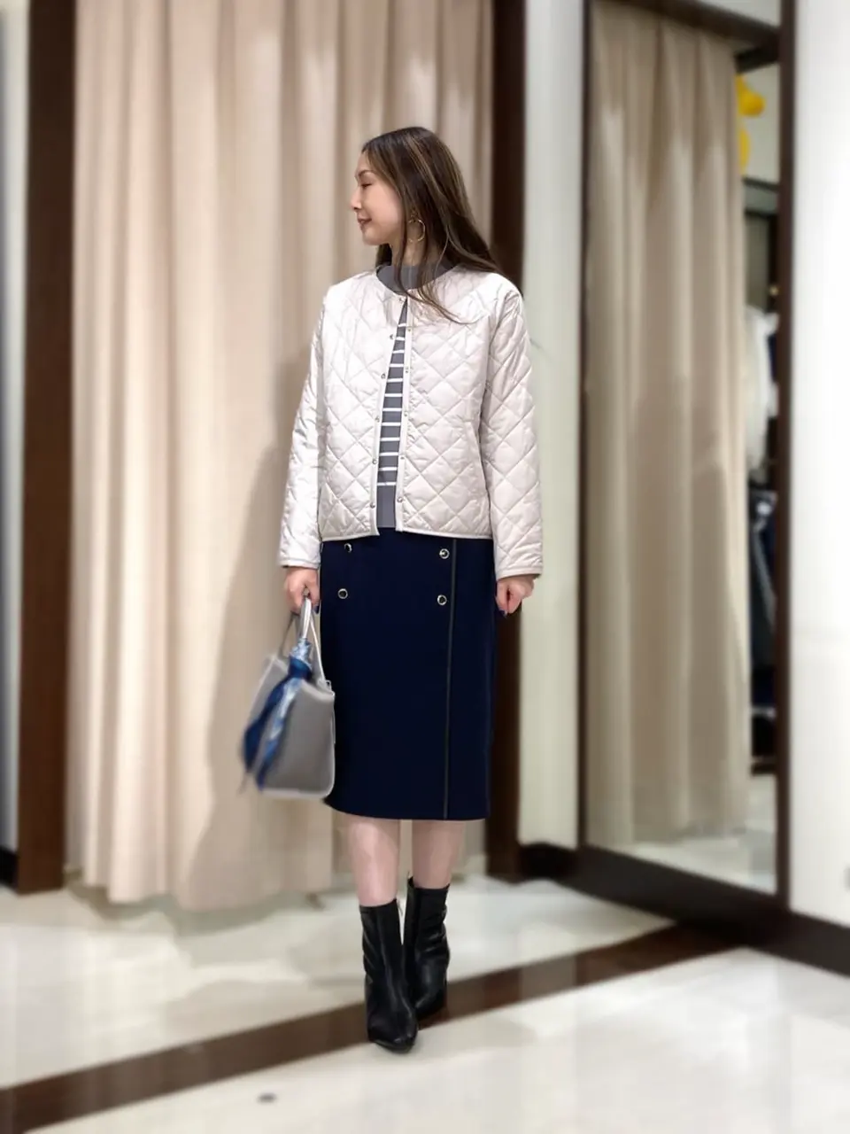 ANY SIS STAFF コーディネート画像