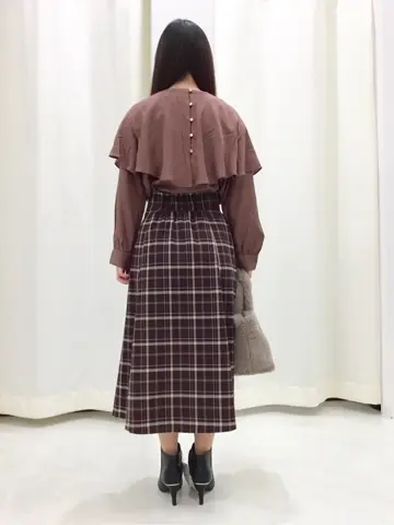 ANY SIS スタッフ コーディネート画像