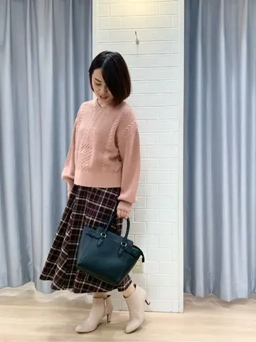 ANY SIS 丸岡 コーディネート画像