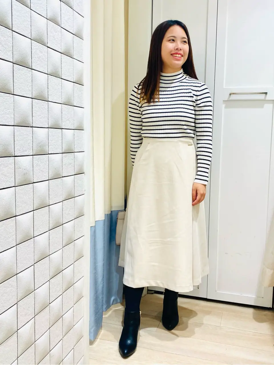 ANY SIS スタッフ コーディネート画像