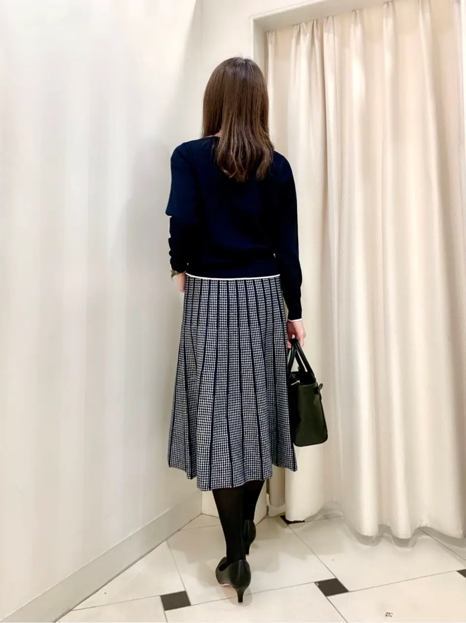 ANY SIS 金井 コーディネート画像