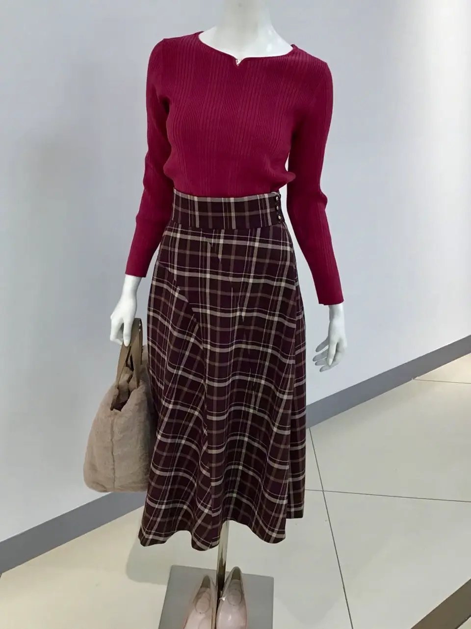 ANY SIS 本田 コーディネート画像