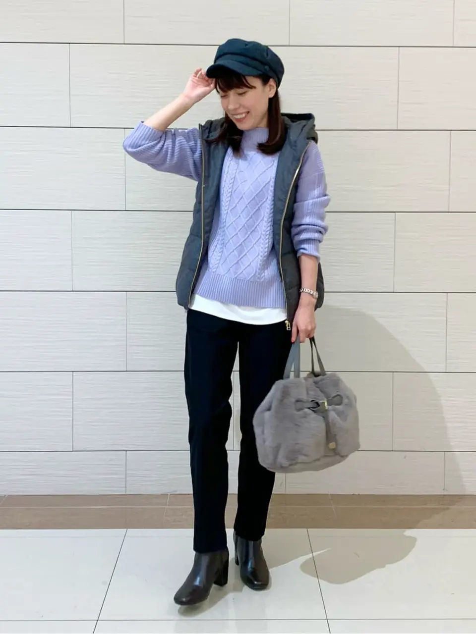 ANY SIS スタッフ コーディネート画像