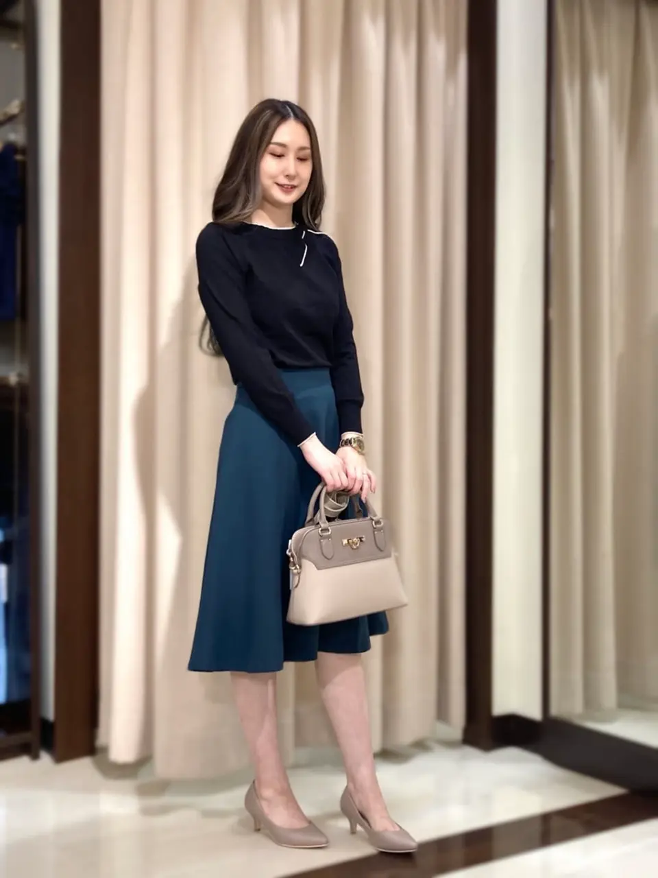 ANY SIS STAFF コーディネート画像