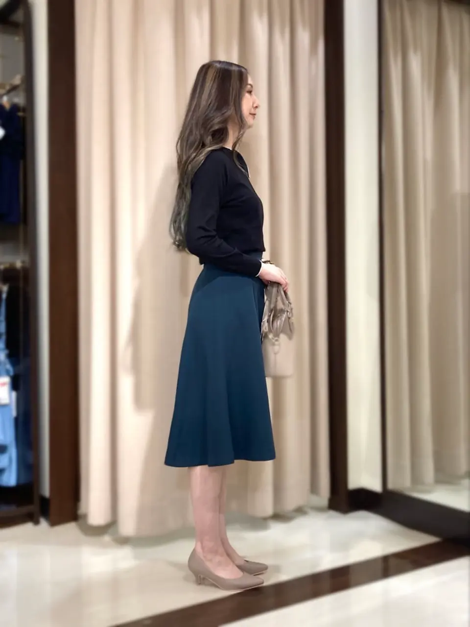 ANY SIS STAFF コーディネート画像