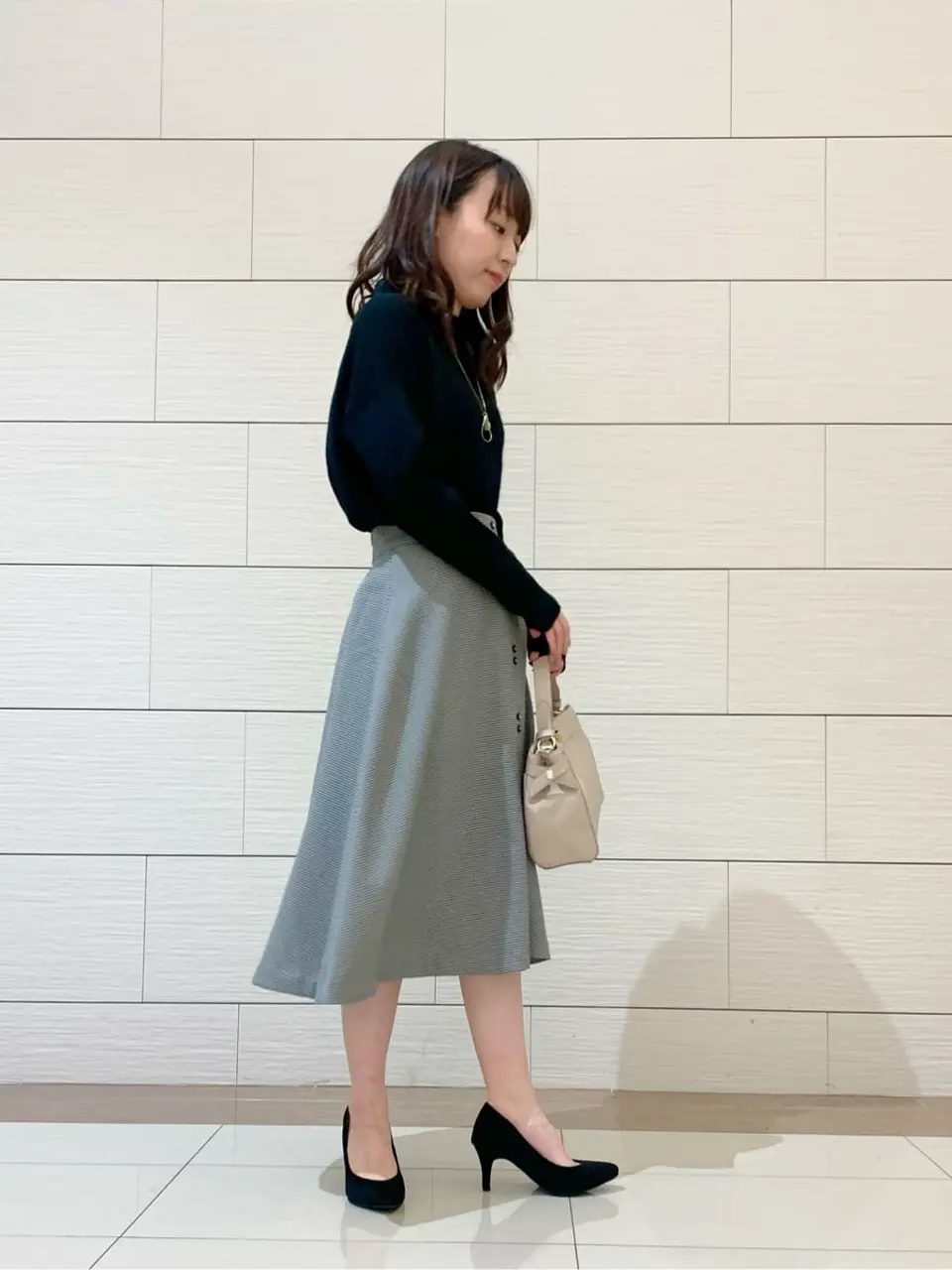 ANY SIS スタッフ コーディネート画像