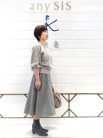 ANY SIS 井上 コーディネート画像
