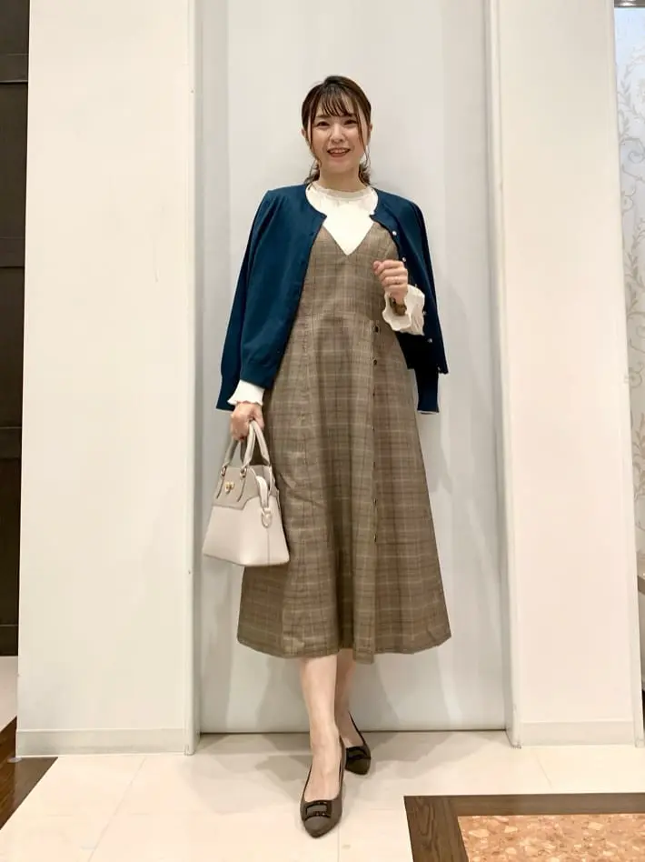 ANY SIS 横田 コーディネート画像