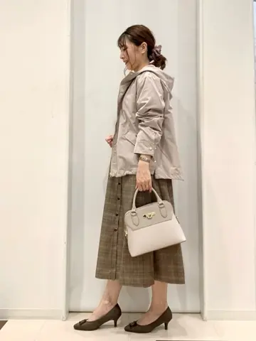 ANY SIS 横田 コーディネート画像