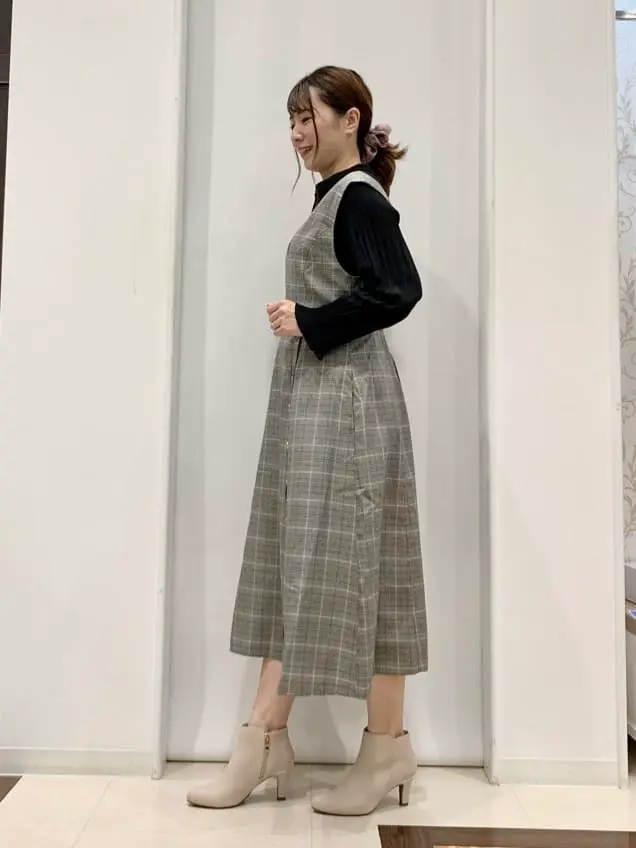 ANY SIS 横田 コーディネート画像