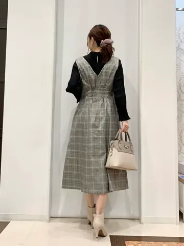 ANY SIS 横田 コーディネート画像