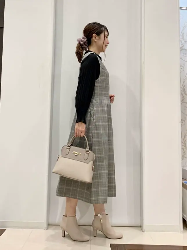 ANY SIS 横田 コーディネート画像