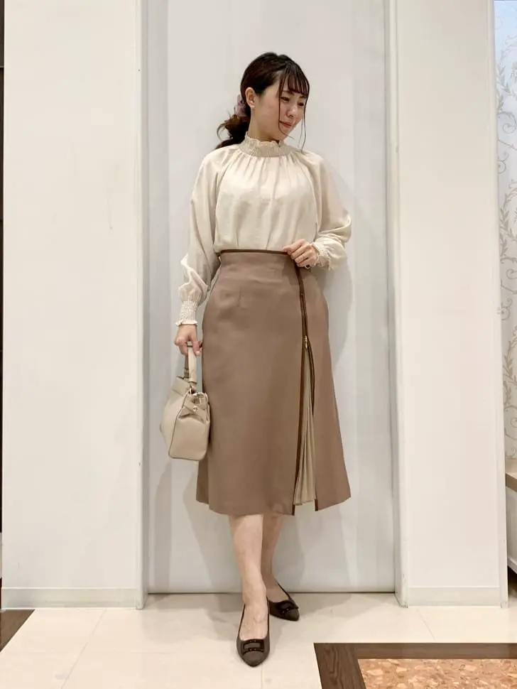 ANY SIS 横田 コーディネート画像