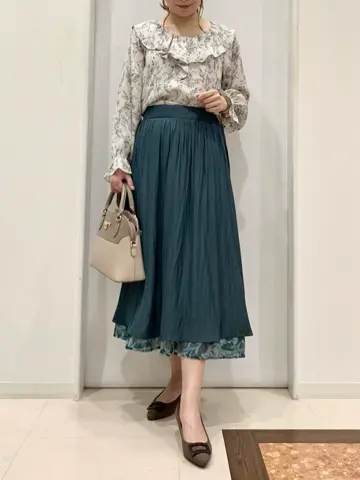 ANY SIS 横田 コーディネート画像