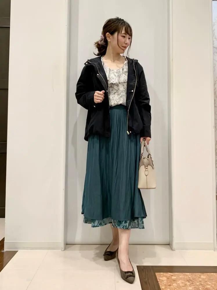 ANY SIS 横田 コーディネート画像