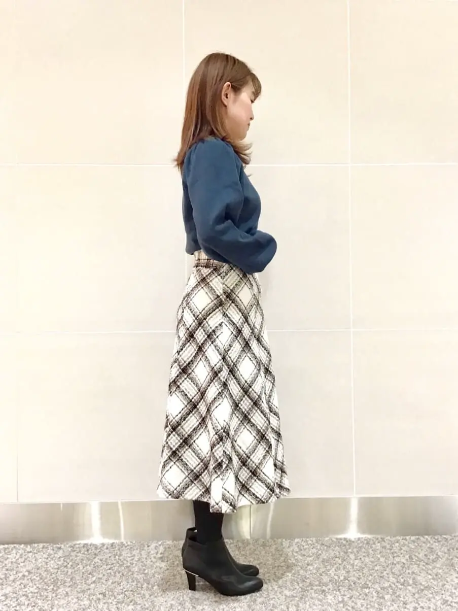 ANY SIS 浅野 コーディネート画像