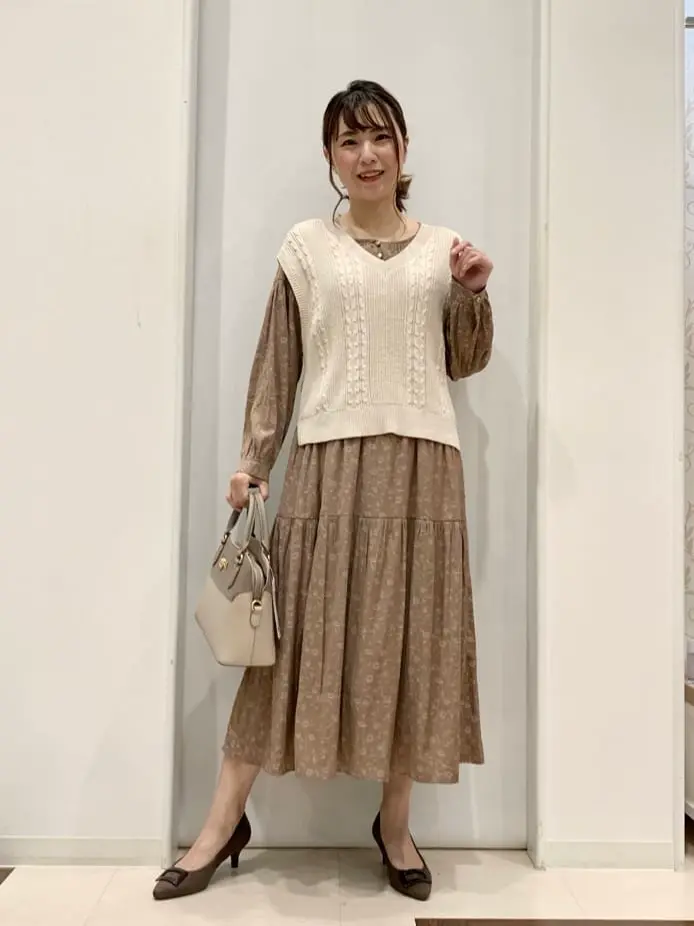 ANY SIS 横田 コーディネート画像