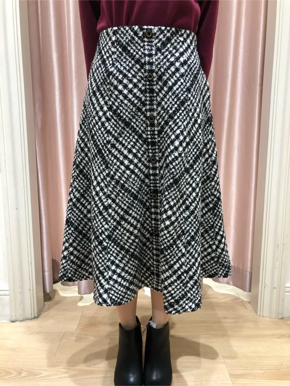 ANY SIS スタッフ コーディネート画像