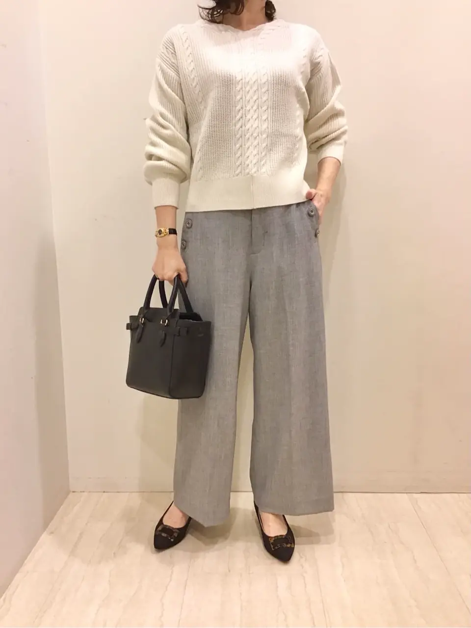 ANY SIS スタッフ コーディネート画像