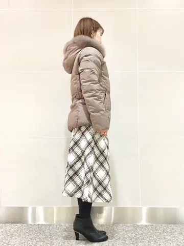 ANY SIS 浅野 コーディネート画像