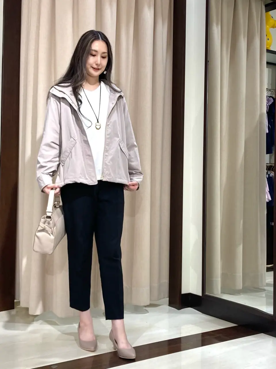 ANY SIS STAFF コーディネート画像