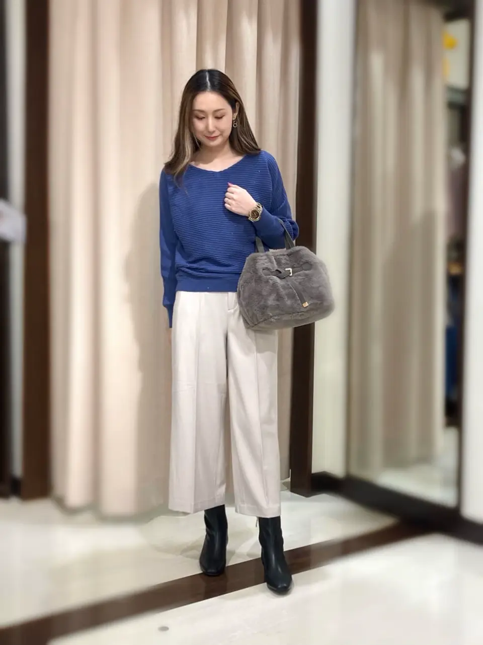 ANY SIS STAFF コーディネート画像