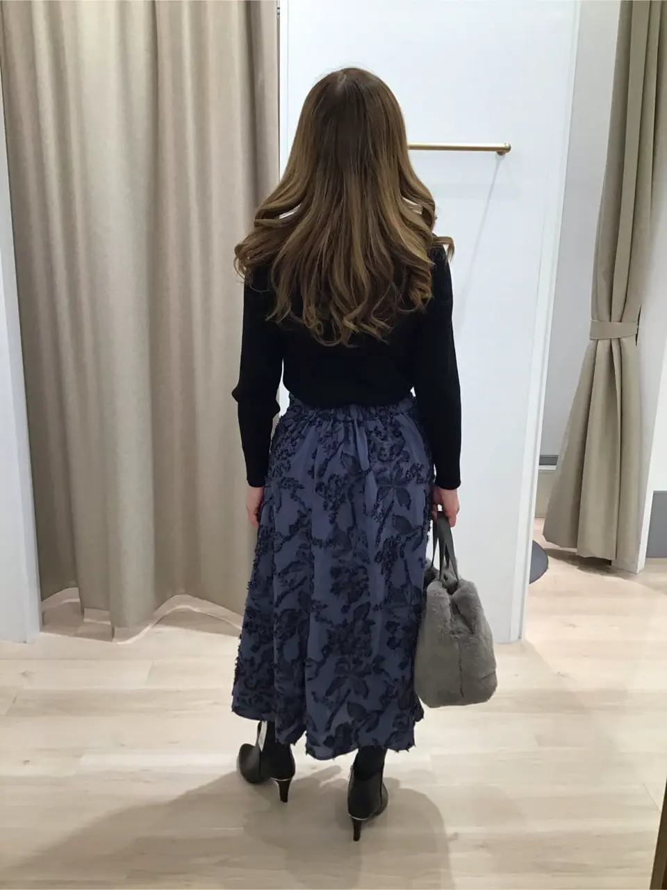 ANY SIS 桐生 コーディネート画像