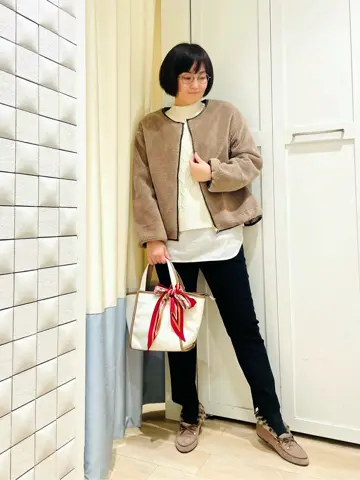 ANY SIS スタッフ コーディネート画像