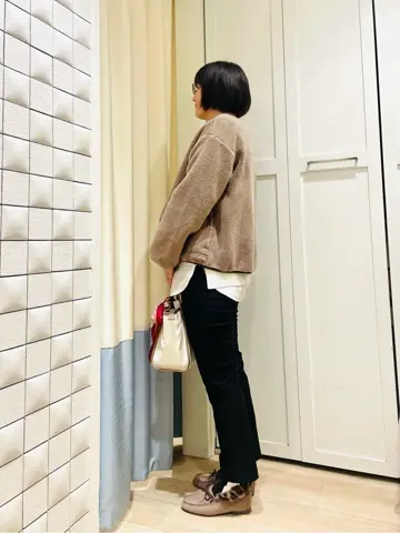 ANY SIS スタッフ コーディネート画像